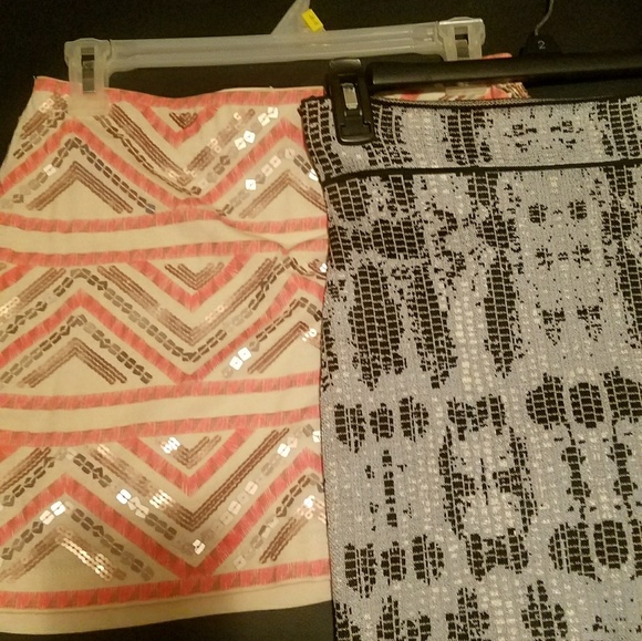 Women's clothing - Picture 3 of 5